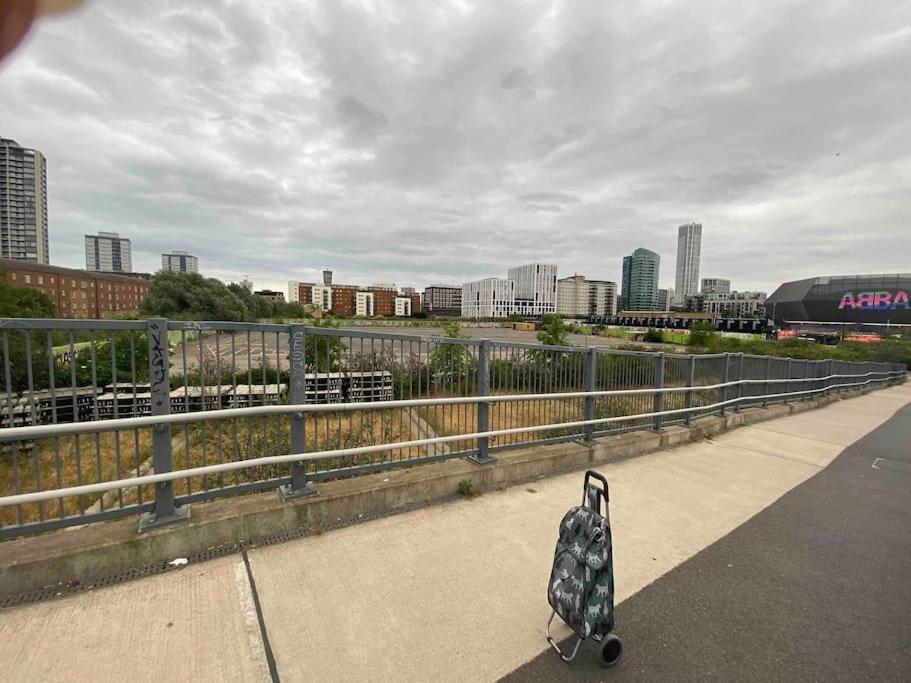 Canal-Flat Near Stratford International Station Apartment London Luaran gambar